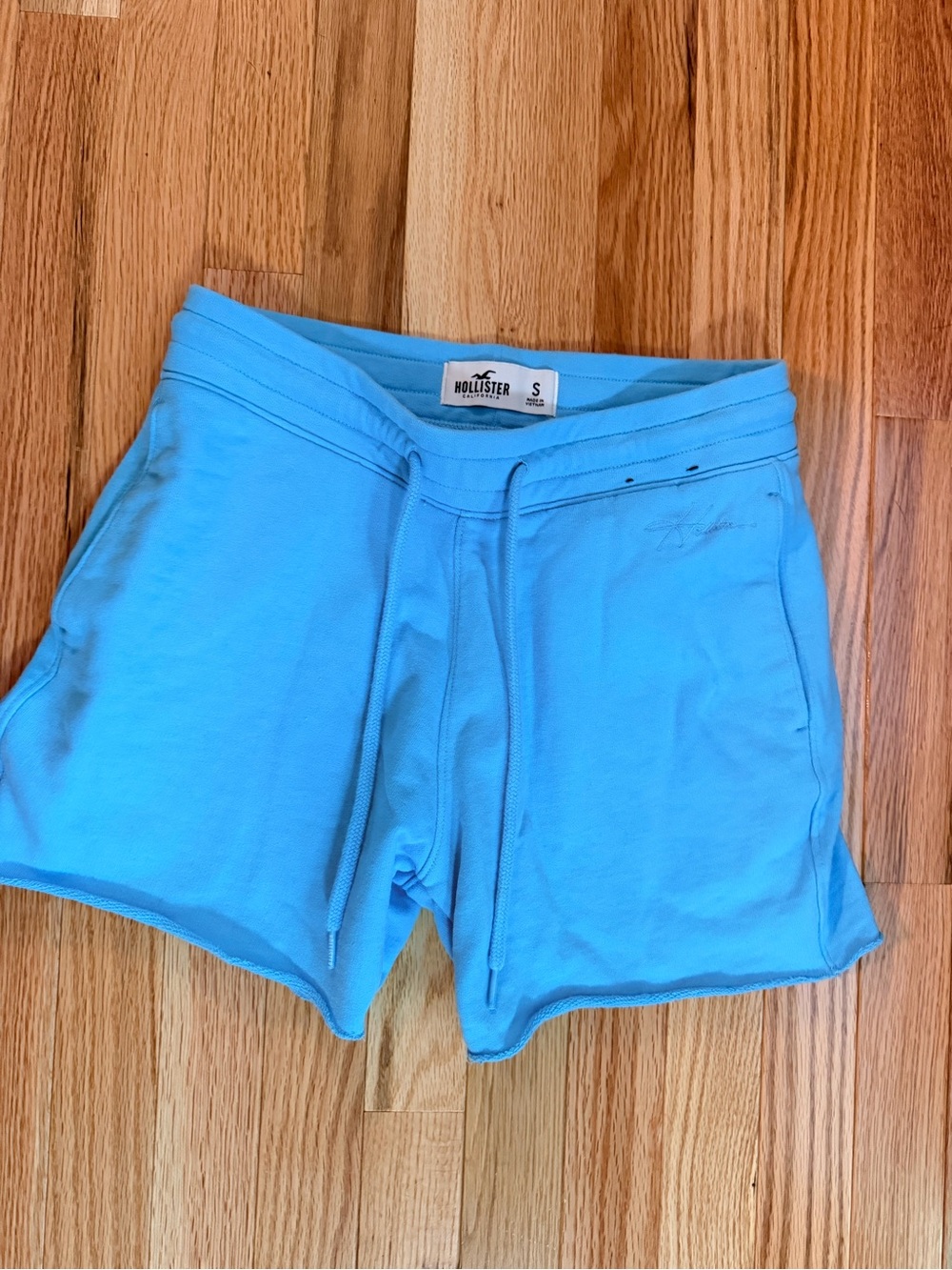 Hollister guys shorts